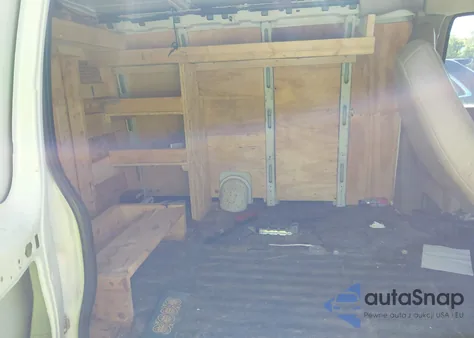 2018 Chevrolet Express 2500 Work Van из США, поврежденный, VIN 1GCWGBFP1J1315181